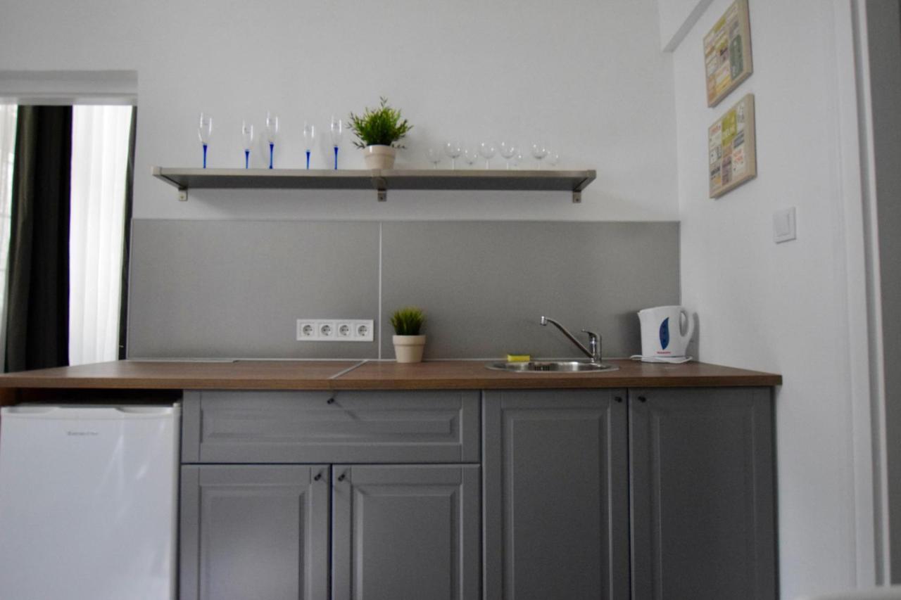 Budget Apartment By Hi5 - Kertesz Street Budapest Luaran gambar