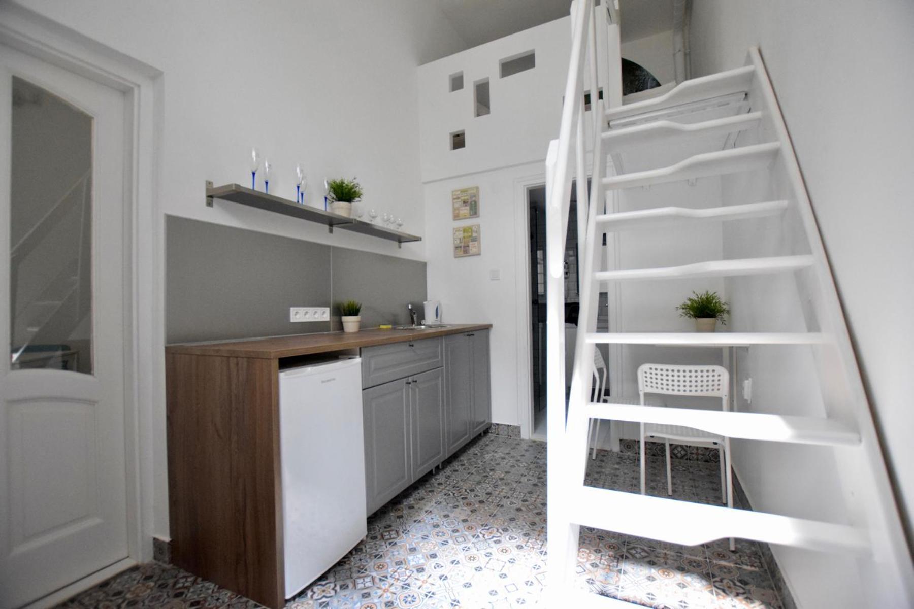 Budget Apartment By Hi5 - Kertesz Street Budapest Luaran gambar